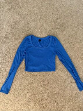SHEIN Bright Blue Long-Sleeve Cropped Scoop Top